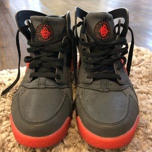 Air Huarache By Nike